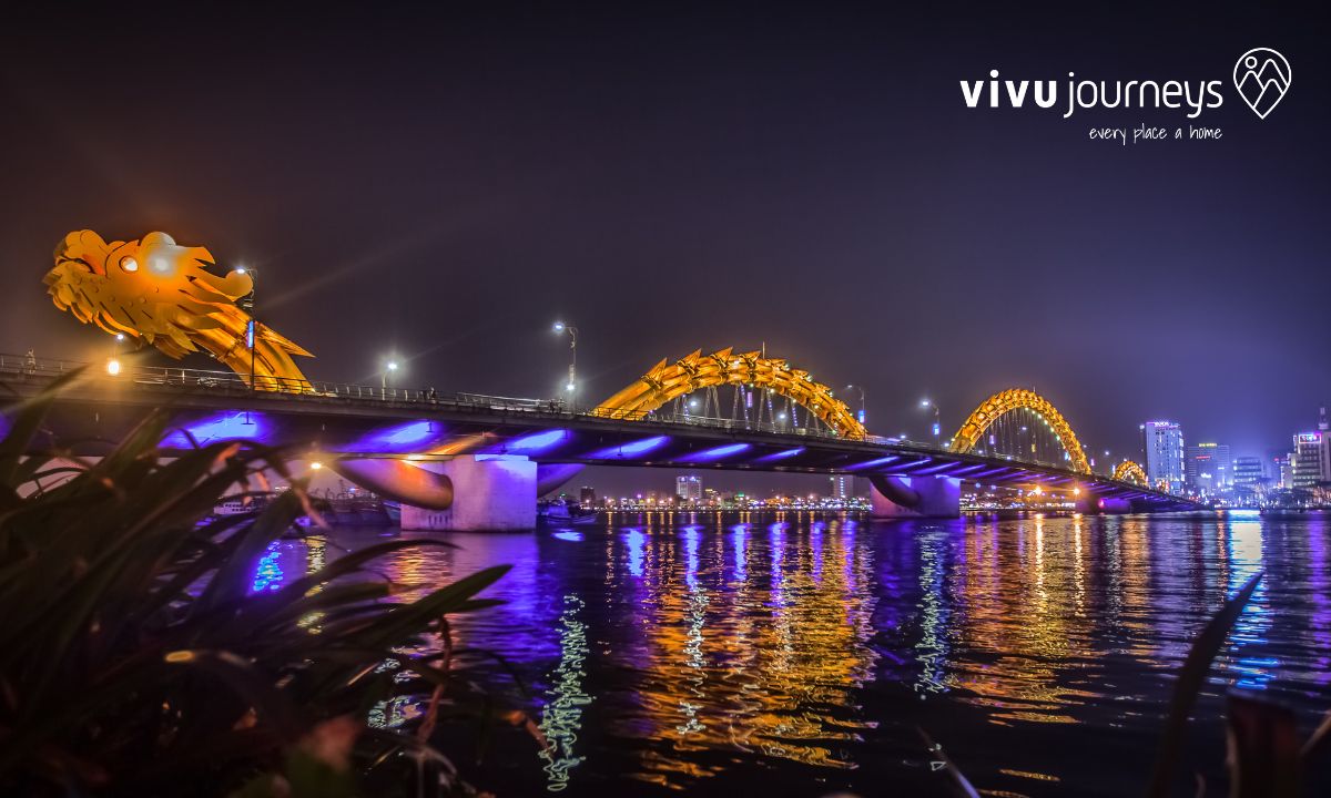 Dragon Bridge . things to do in da nang at night