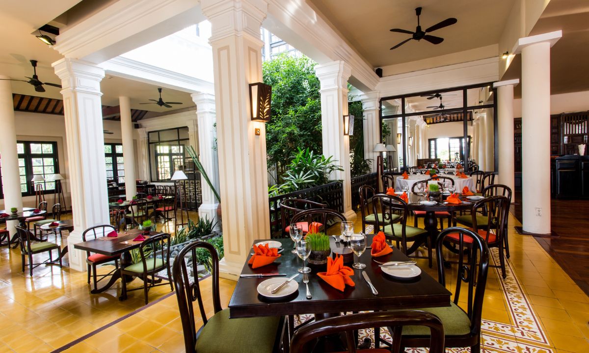 Dining at Victoria Hoi An