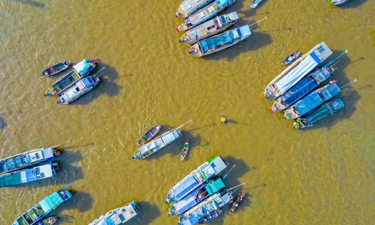 mekong floating market