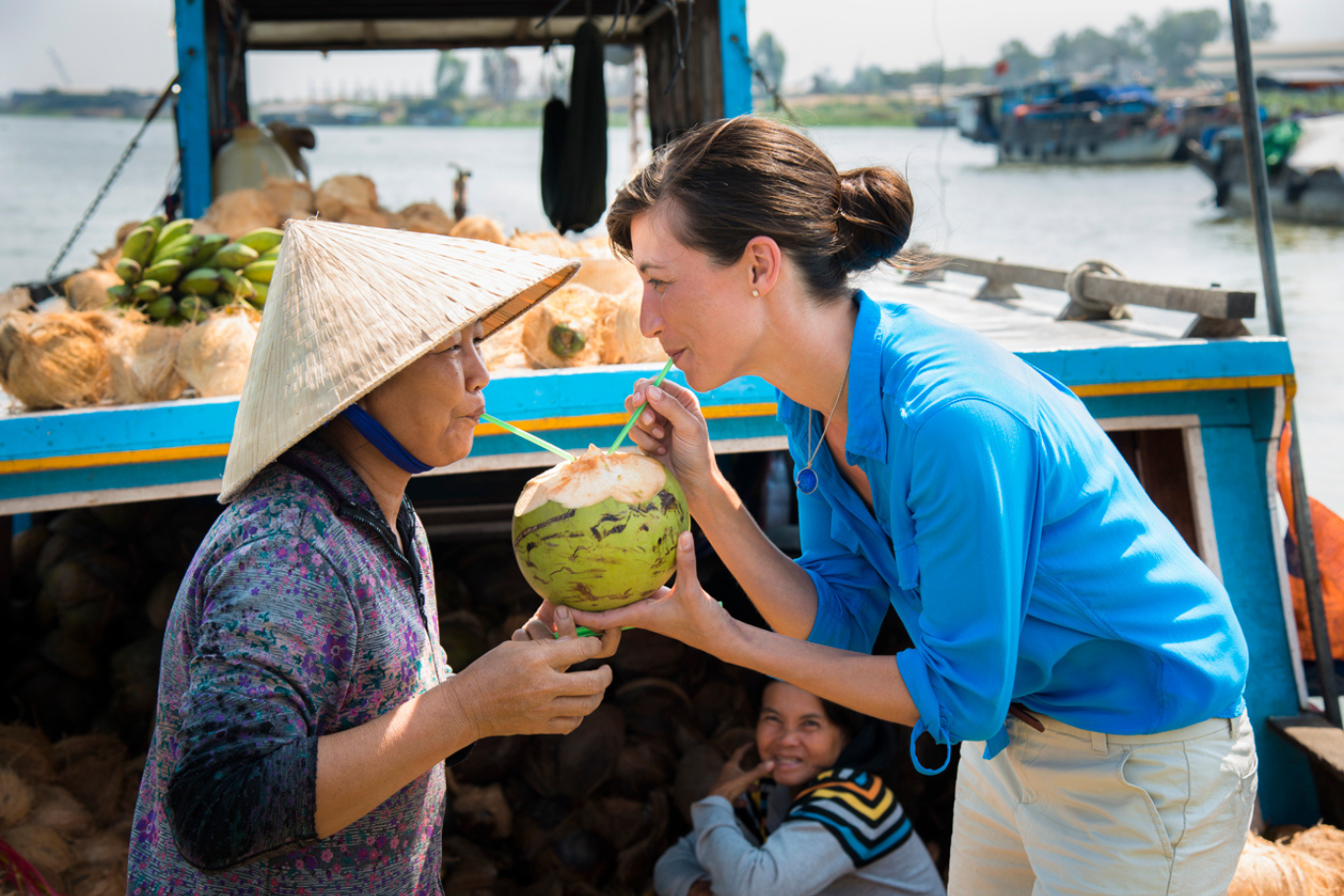 chau doc floating market