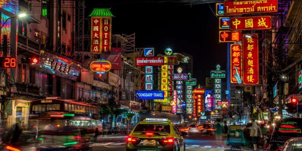 Chinatown-Walking-Food-Tour-Pak-Khlong-Talat-Flower-Market-and-Sala-Rattanakosin-Rooftop-Bar