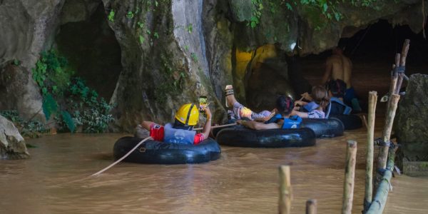 Vang-Vieng-–-Nam-Song-River-Kayaking